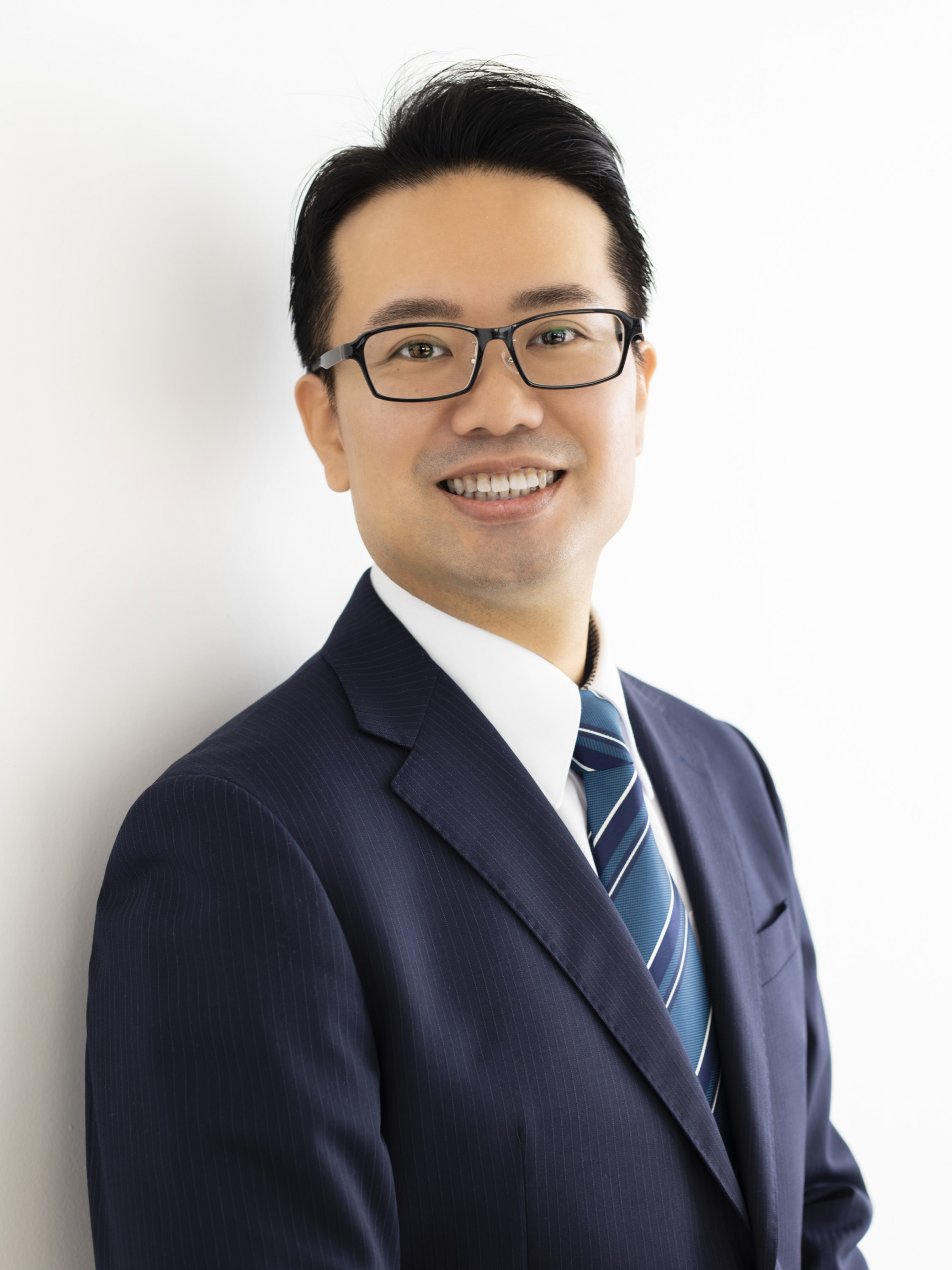 松野芳賢 行政書士